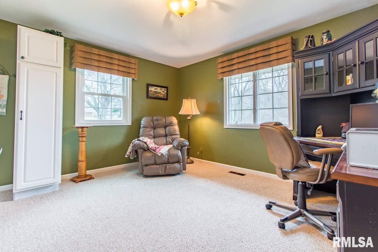 305 Pine Ridge Drive Washington, IL 61571 - Photo 30 of 36 Gallery Image 30