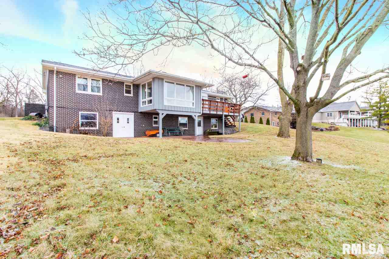 305 Pine Ridge Drive Washington, IL 61571 - Photo 7 of 36 Gallery Image 7