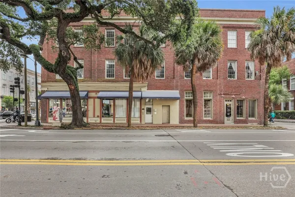 $1,850 | 321 West Broughton Street, Unit 5, Savannah, GA 31401