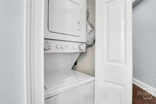 $1,850 | 321 West Broughton Street, Unit 5, Savannah, GA 31401