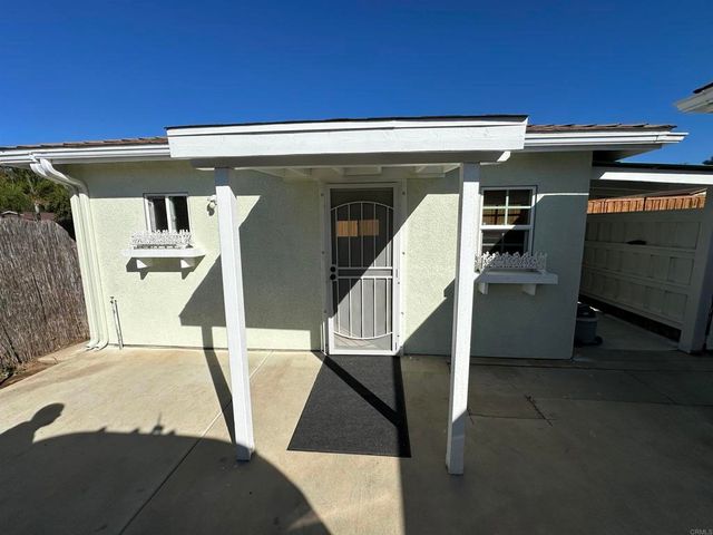 $959,900 | 2445 South Stage Coach Lane, Fallbrook, CA 92028