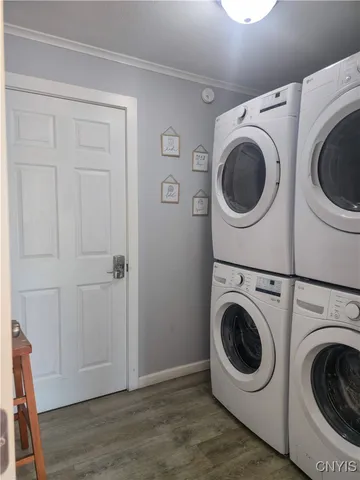 $399,900 | 228 8th Avenue, Vienna, NY 13157