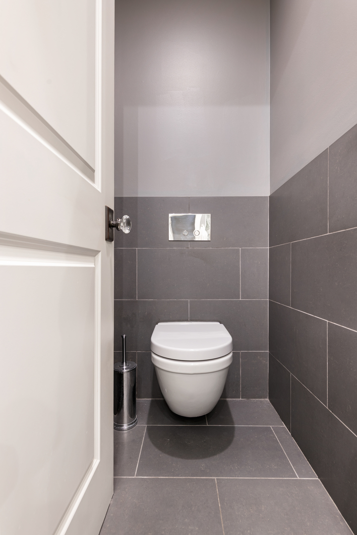 41 East Elm Street Chicago, IL 60611 - Photo 26 of 50 a bathroom with a toilet and a shower