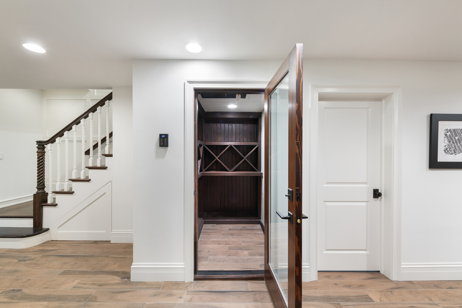 41 East Elm Street Chicago, IL 60611 - Photo 49 of 50 a view of an entryway