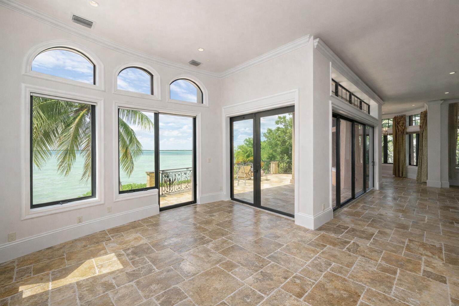 30 Cannon Royal Drive Shark Key, FL 33040 - Photo 8 of 48 Furniture digitally removed