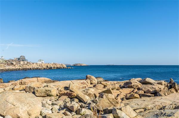 65 Atlantic Road Gloucester, MA 01930 - Photo 7 of 28