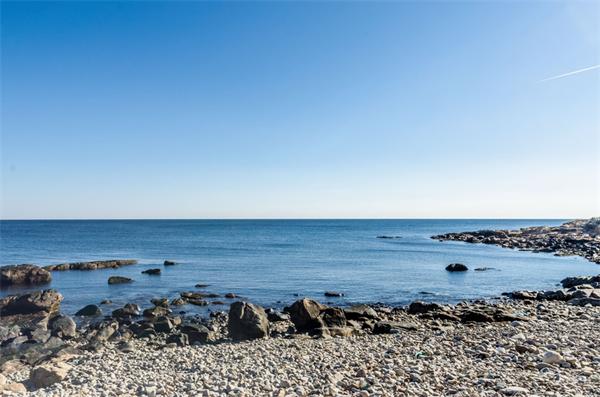 65 Atlantic Road Gloucester, MA 01930 - Photo 8 of 28