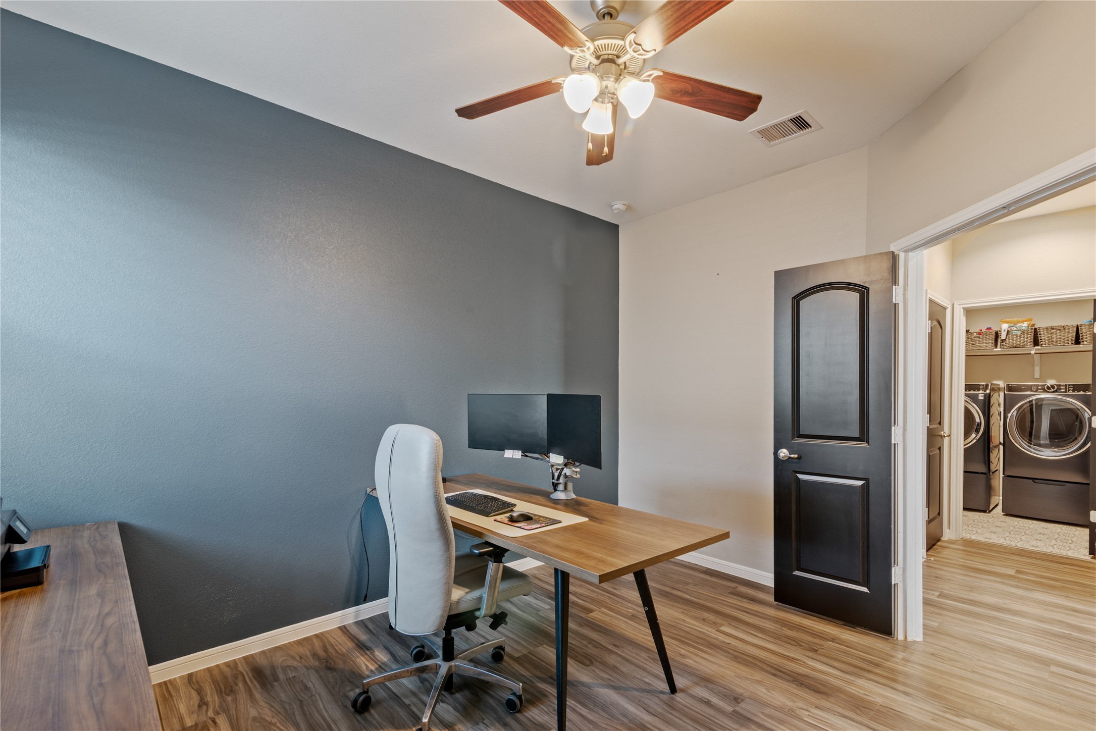 443 Stonebrook Lane Conroe, TX 77304 - Photo 20 of 21