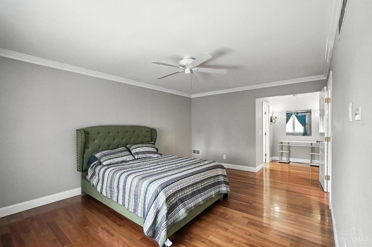 5944 Werk Road Cincinnati, OH 45248 - Photo 35 of 72