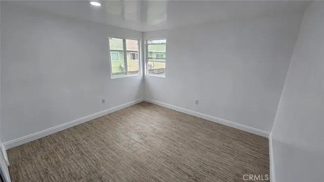 $2,695 | 711 Sloan Avenue North, Compton, CA 90221