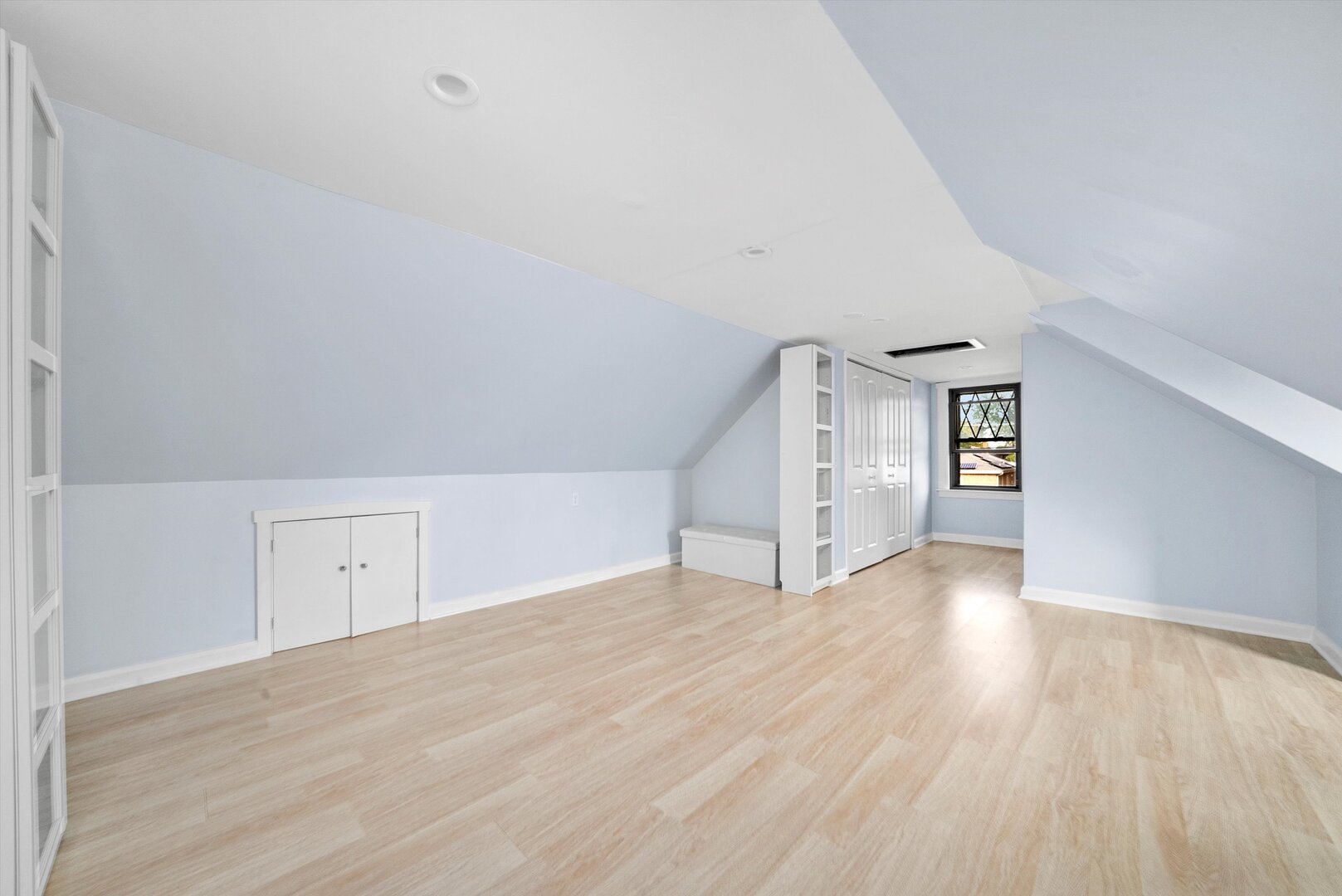 5009 South Kostner Avenue Chicago, IL 60632 - Photo 32 of 41 wooden floor in an empty room