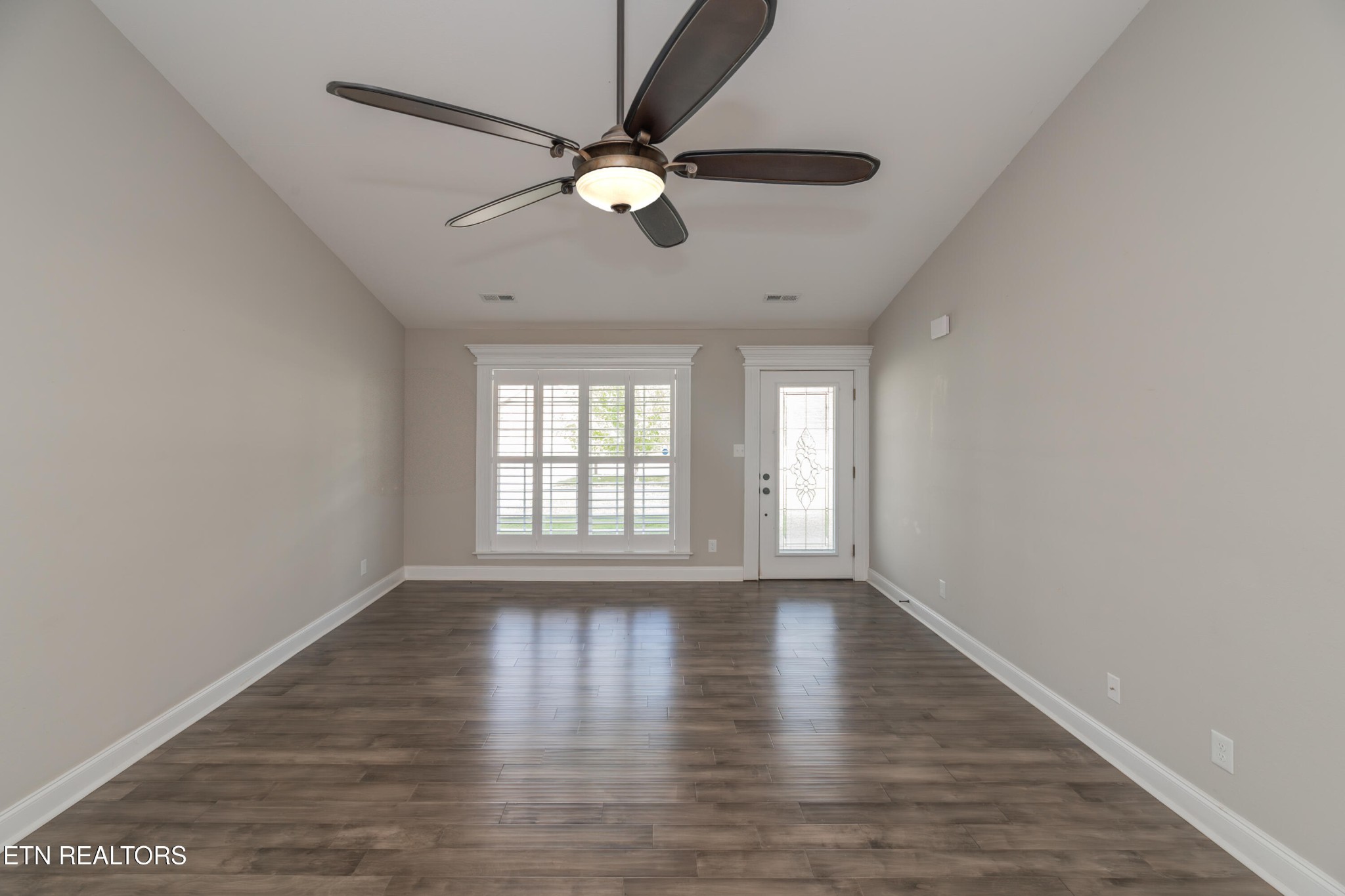 712 Hunter Crest Road Maryville, TN 37803 - Photo 9 of 27 Gallery Image 9