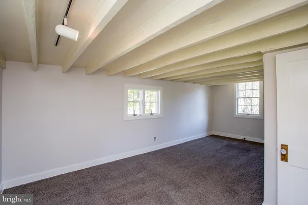 $2,800 | 766 Sergeantsville Road, Stockton, NJ 08559