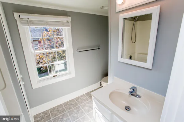 $2,800 | 766 Sergeantsville Road, Stockton, NJ 08559