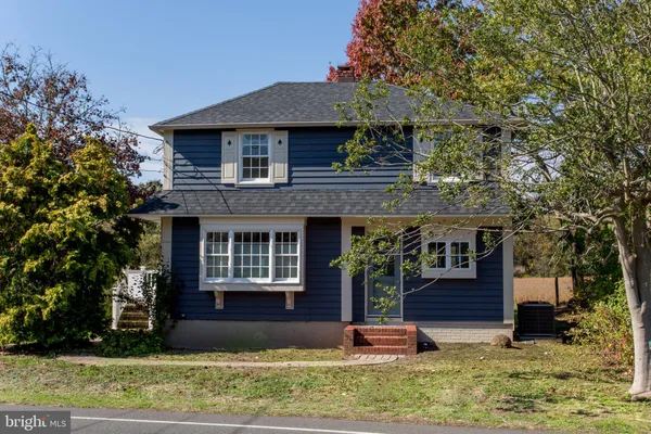 $2,800 | 766 Sergeantsville Road, Stockton, NJ 08559