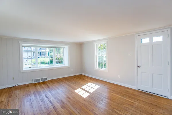 $2,800 | 766 Sergeantsville Road, Stockton, NJ 08559