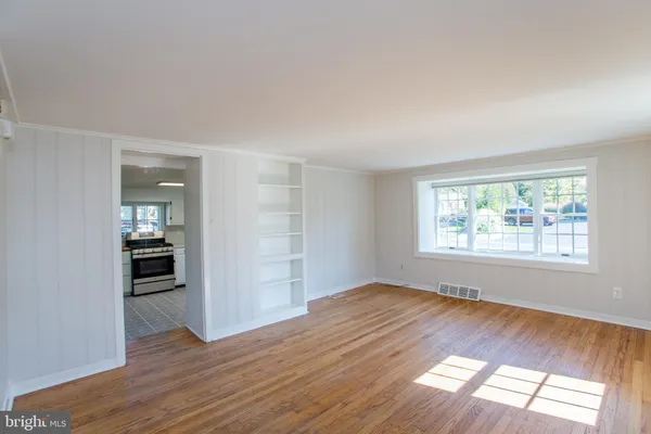 $2,800 | 766 Sergeantsville Road, Stockton, NJ 08559