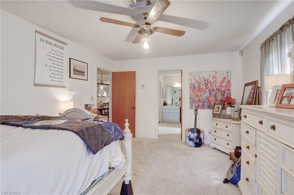 525 15th Street Southwest Naples, FL 34117 - Photo 20 of 35