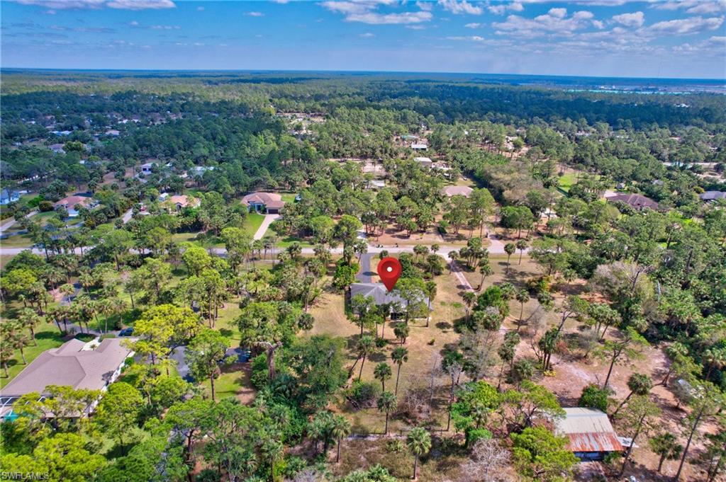 525 15th Street Southwest Naples, FL 34117 - Photo 32 of 35