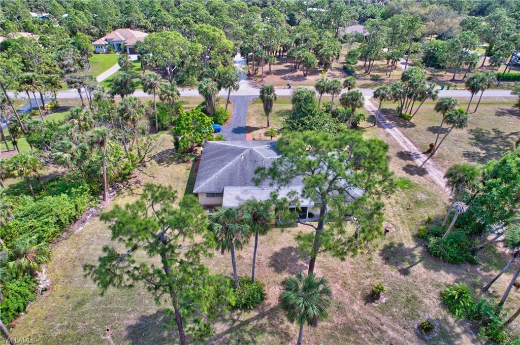 525 15th Street Southwest Naples, FL 34117 - Photo 33 of 35