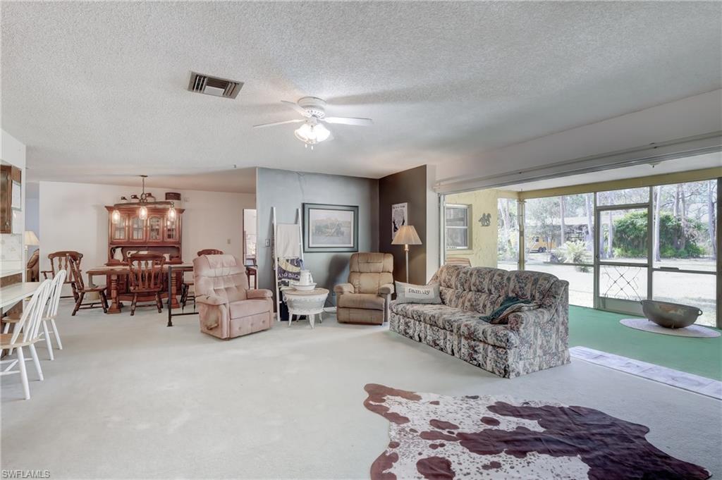 525 15th Street Southwest Naples, FL 34117 - Photo 9 of 35