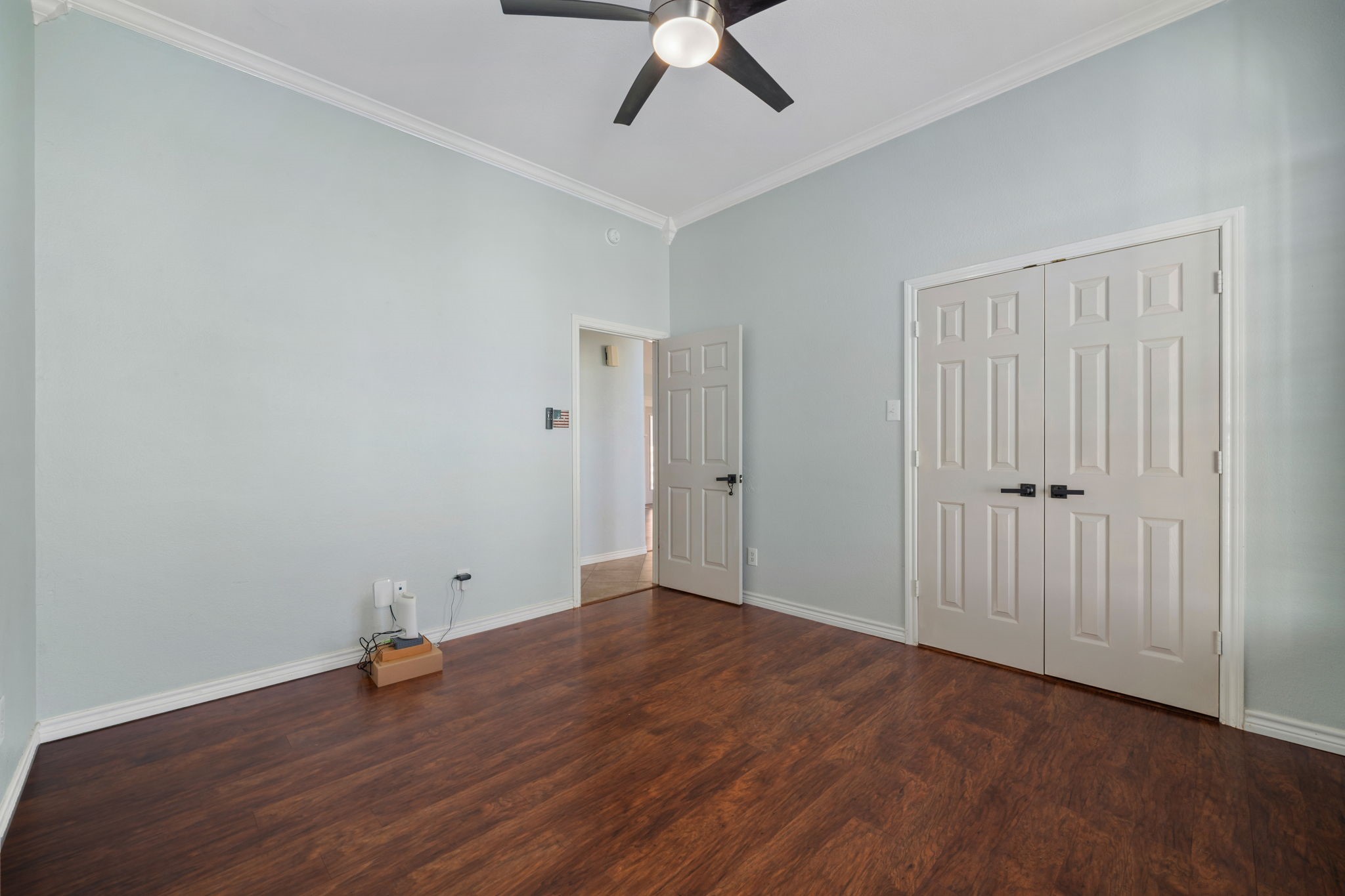 7740 Farm To Market 1462 Rosharon, TX 77583 - Photo 20 of 35 an empty room with wooden floor and windows