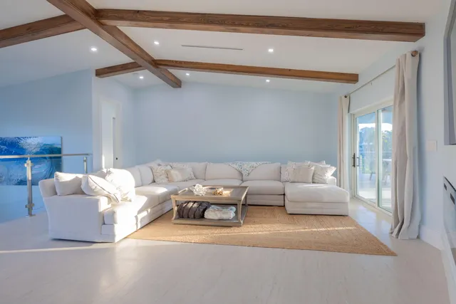 $4,200,000 | 241 12th Street, Key Colony Beach, FL 33051