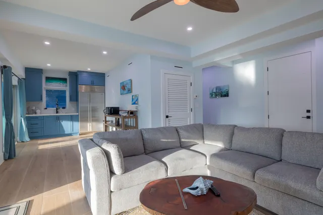 $4,200,000 | 241 12th Street, Key Colony Beach, FL 33051