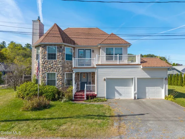 $605,000 | 105 3rd Street, Malta, NY 12866