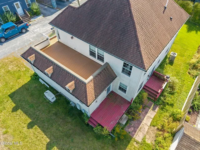 $650,000 | 105 3rd Street, Malta, NY 12866