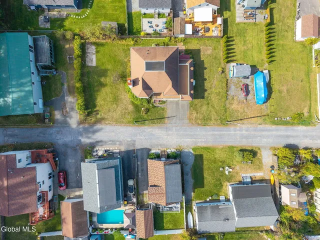 $650,000 | 105 3rd Street, Malta, NY 12866