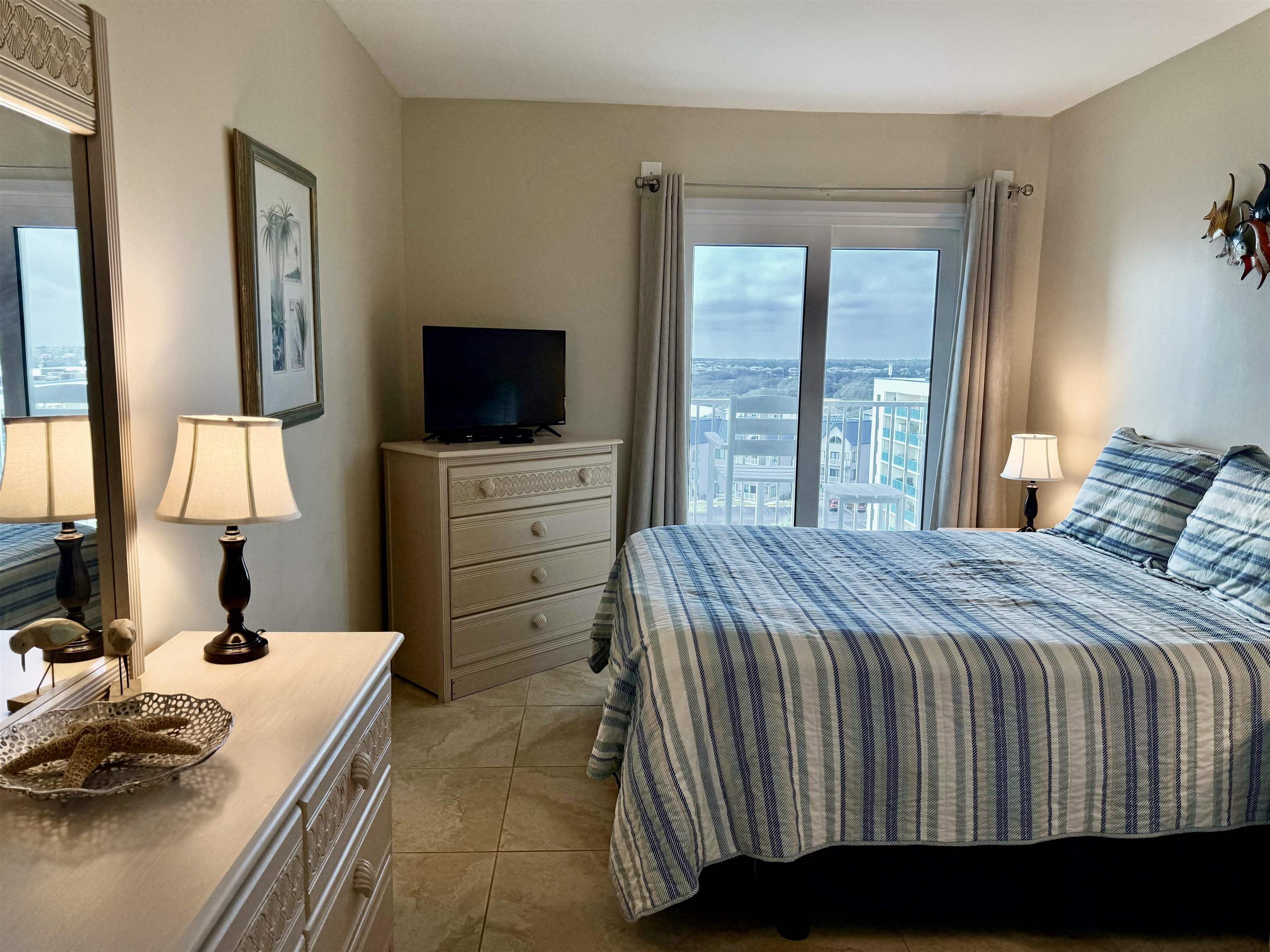 375 Plantation Road, Unit 5712 Gulf Shores, AL 36542 - Photo 12 of 42 Primary Bedroom