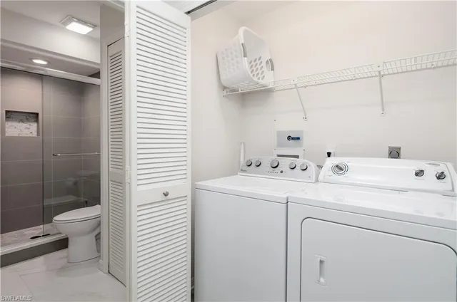 $525,000 | 434 Sugar Pine Lane, Naples, FL 34108