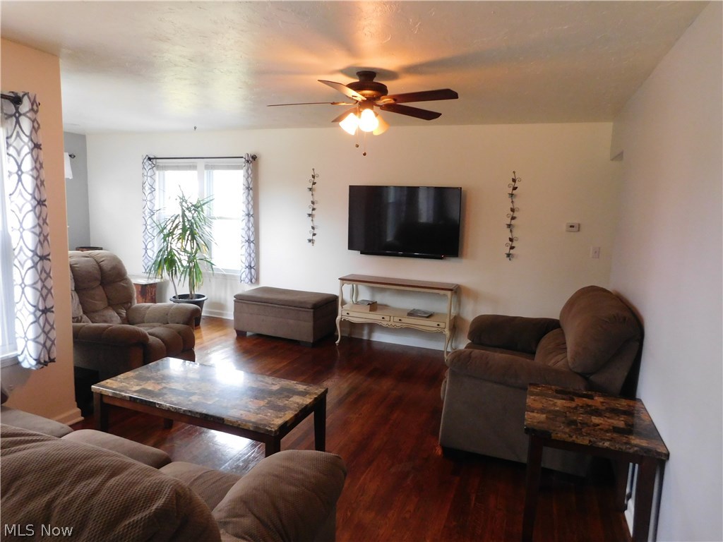 1693 Betz Road Akron, OH 44306 - Photo 19 of 29 Gallery Image 19