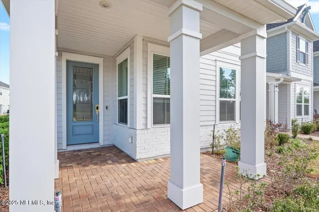 a view of porch with patio