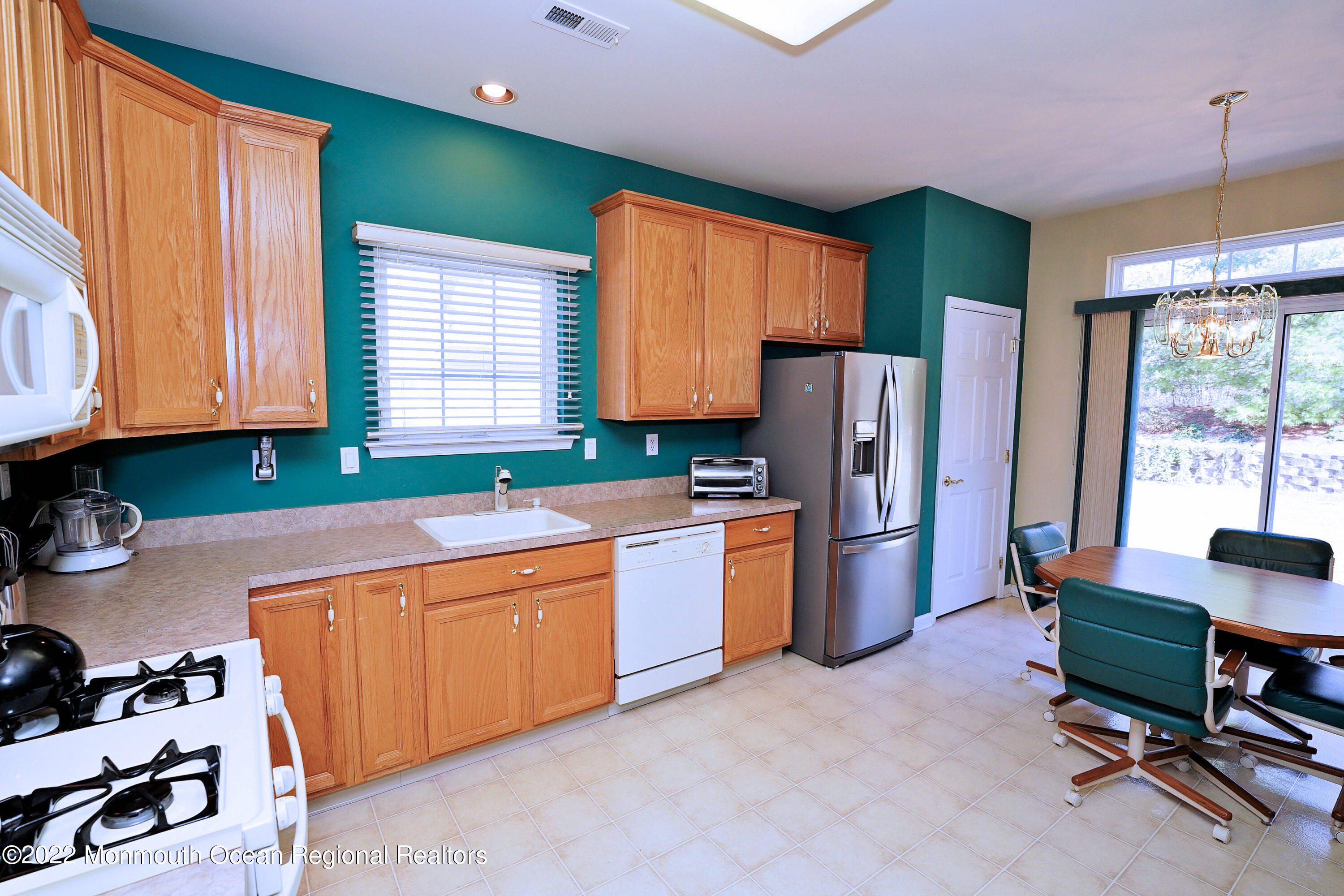 64 Eleanor Road Manchester Township, NJ 08759 - Photo 16 of 43 17-Kitchen-64-Eleanor-Rd