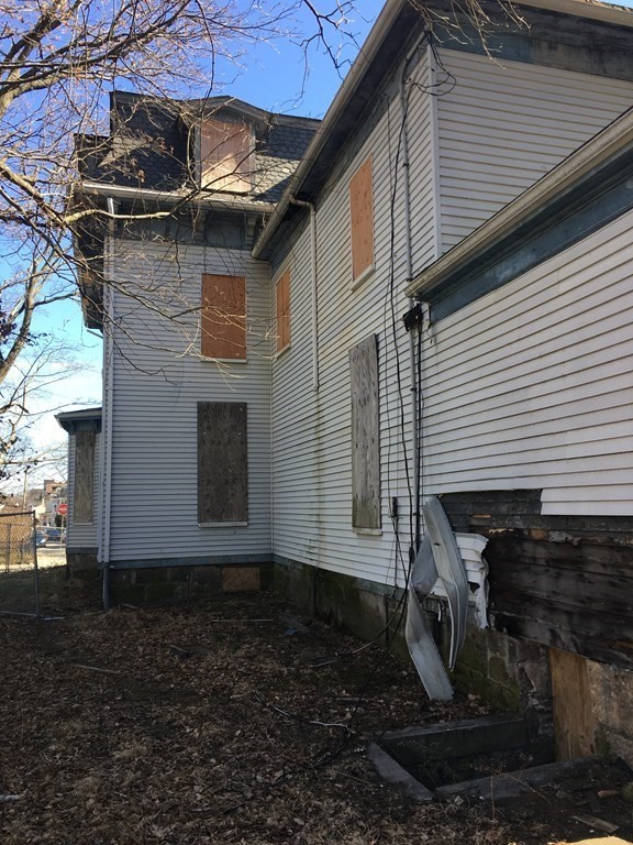 67 Perrin Street Boston, MA 02119 - Photo 4 of 20 Gallery Image 4