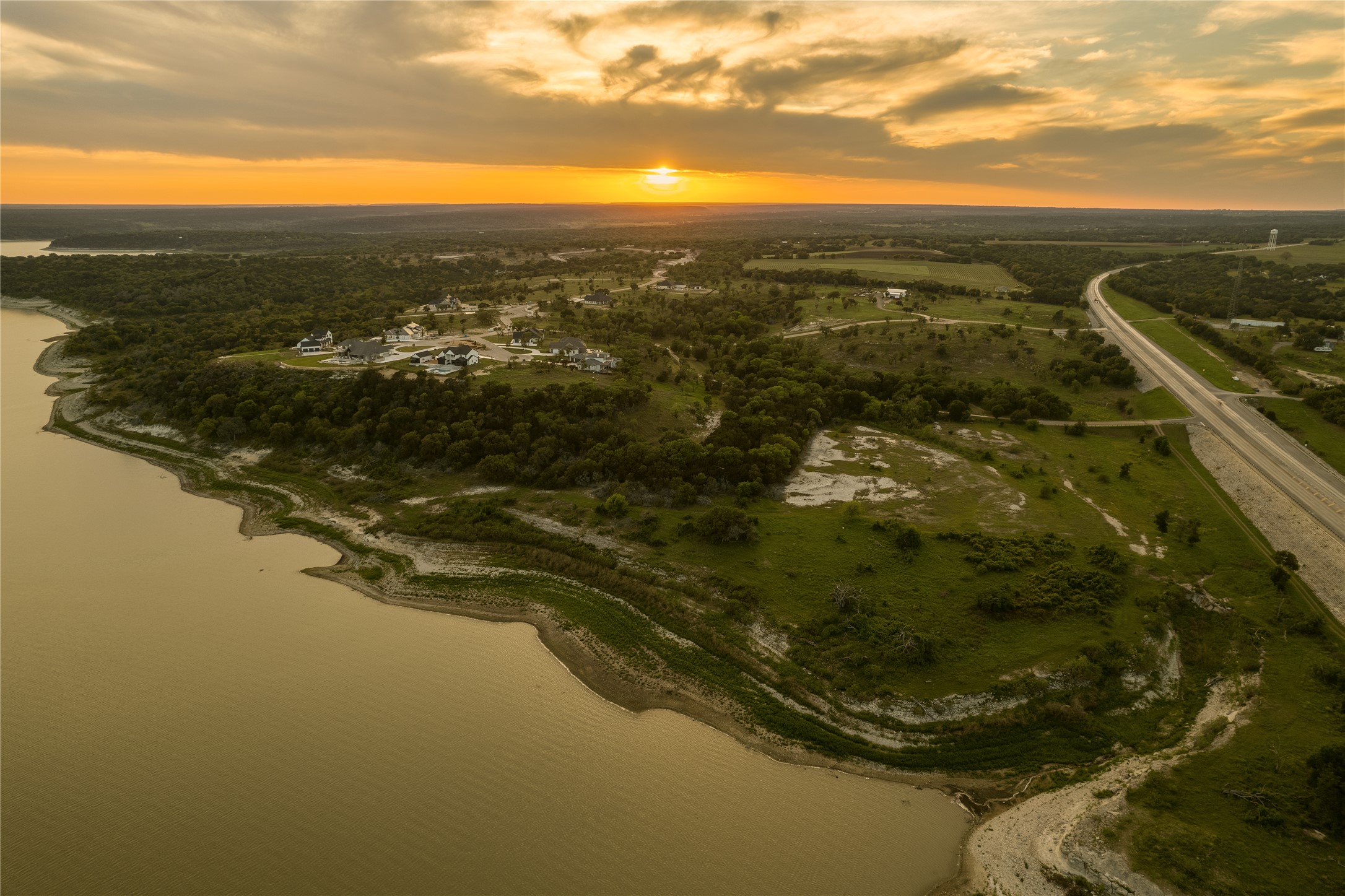 10125 Blanco Springs Road Gatesville, TX 76528 - Photo 7 of 26 Gallery Image 7