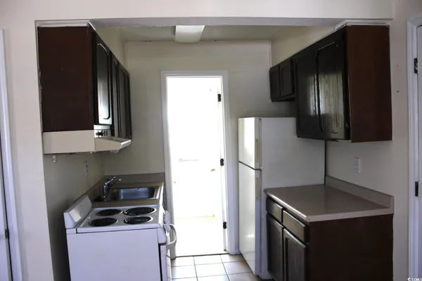 $975 | 1500 Chester Street, Unit 3, Myrtle Beach, SC 29577