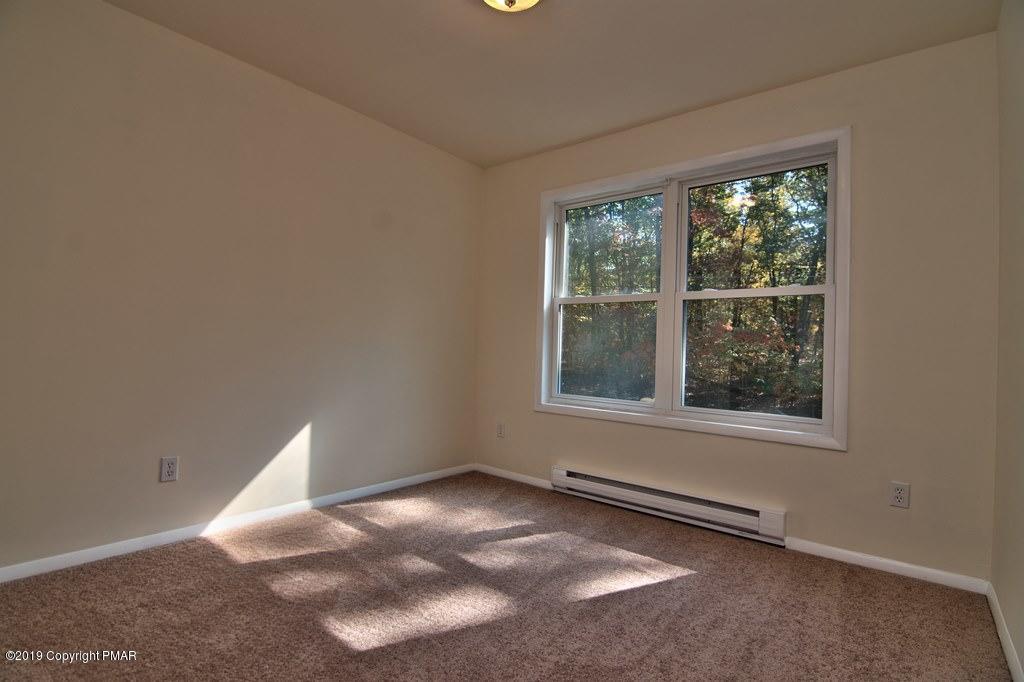 563 Edelweiss Road East Stroudsburg, PA 18302 - Photo 20 of 43 Bedroom