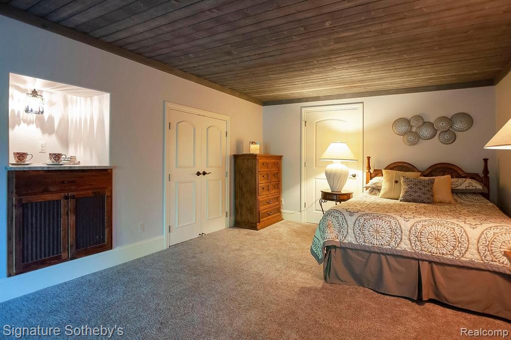 204 Gallogly Road Lake Angelus, MI 48326 - Photo 59 of 85