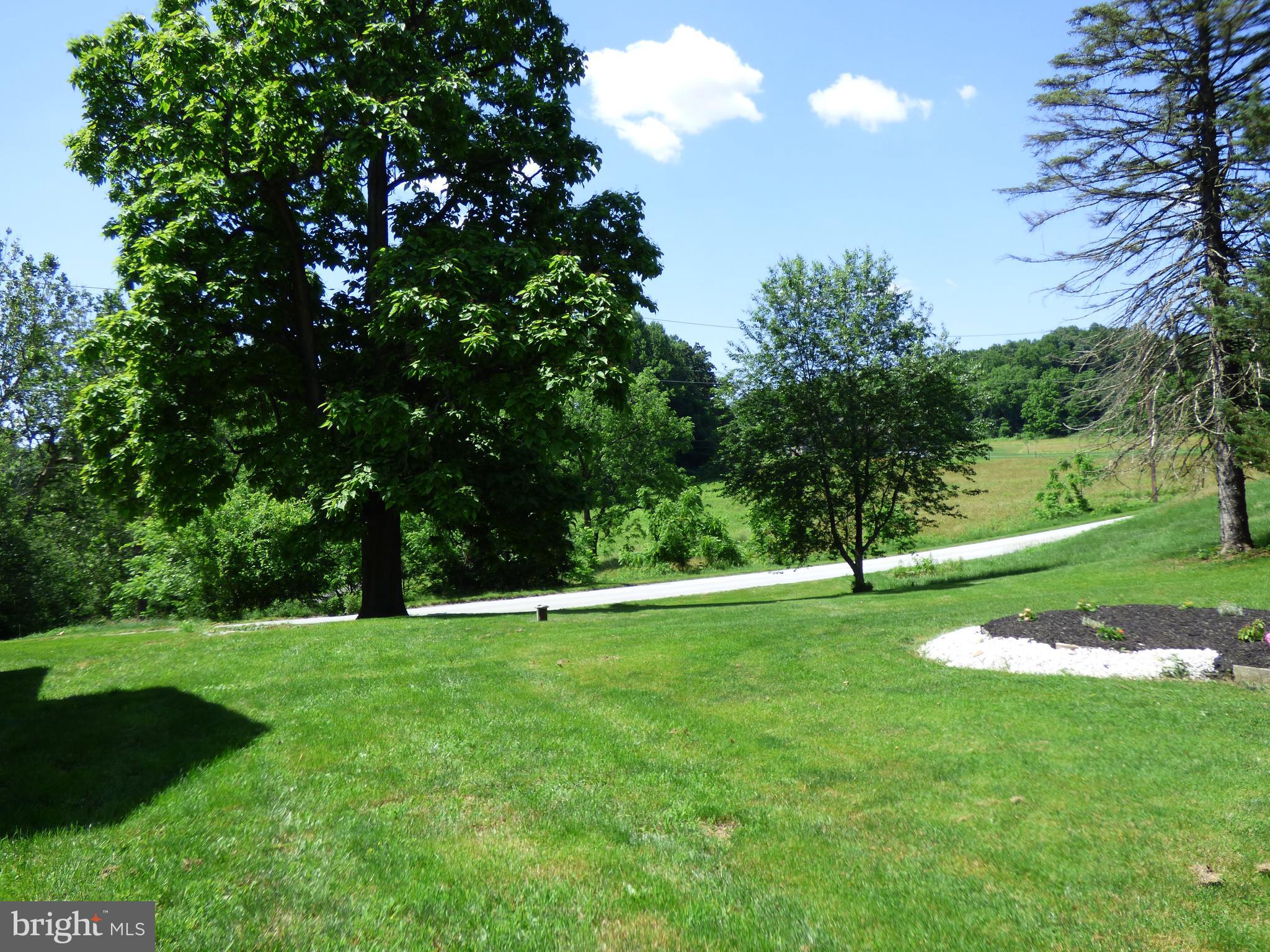 235 Reid Road Coatesville, PA 19320 - Photo 27 of 32 Front Yard