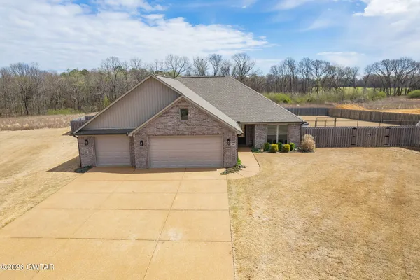 $357,500 | 66 Pecan Ridge Drive, Jackson, TN 38305