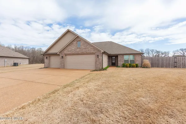 $357,500 | 66 Pecan Ridge Drive, Jackson, TN 38305