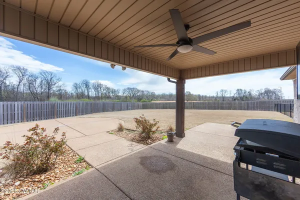 $357,500 | 66 Pecan Ridge Drive, Jackson, TN 38305