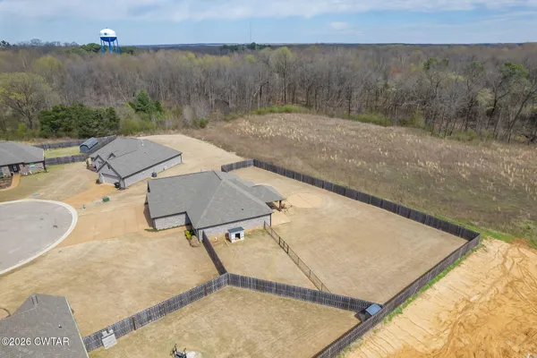 $357,500 | 66 Pecan Ridge Drive, Jackson, TN 38305