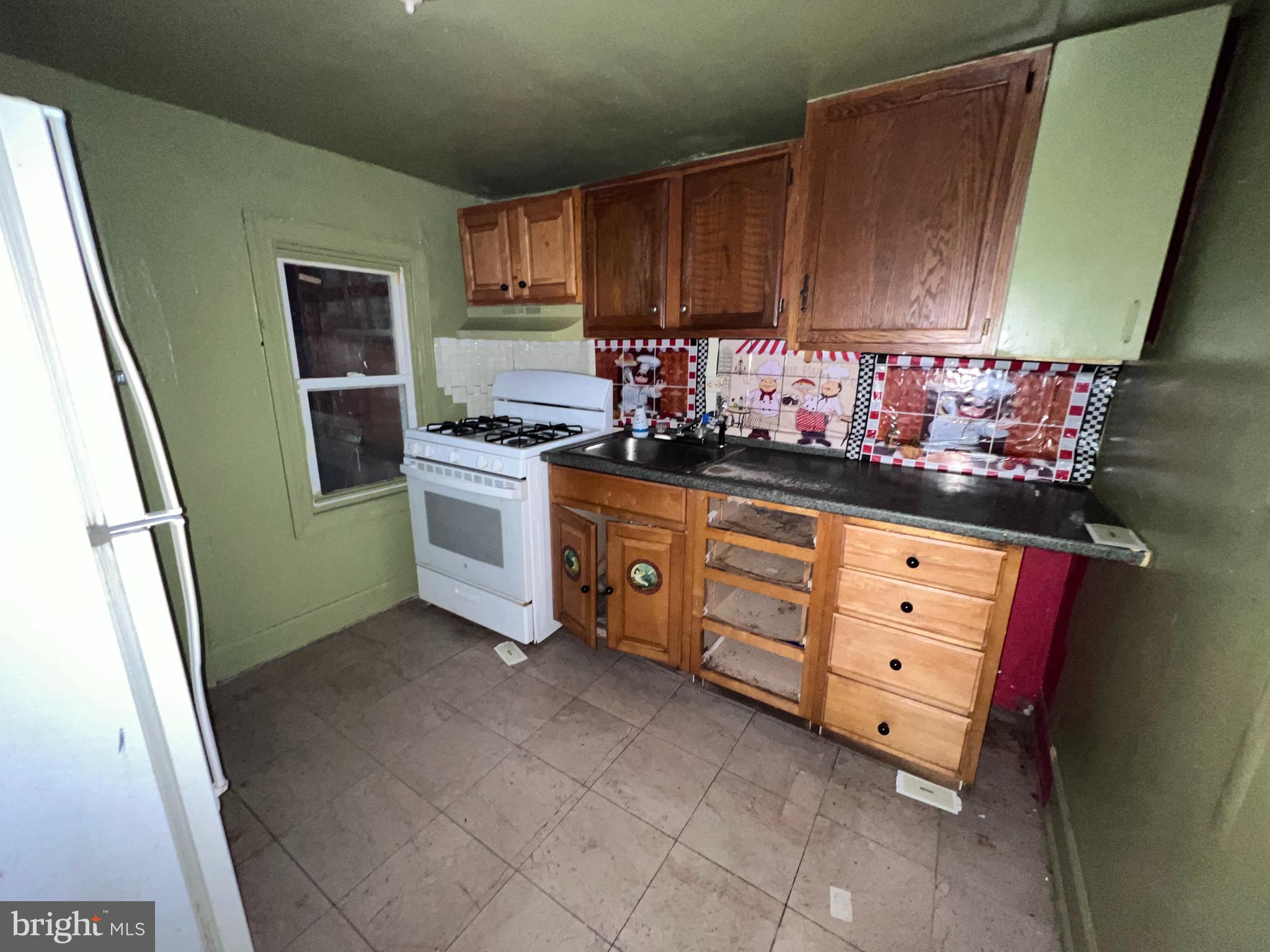 3415 North Philip Street Philadelphia, PA 19140 - Photo 7 of 14