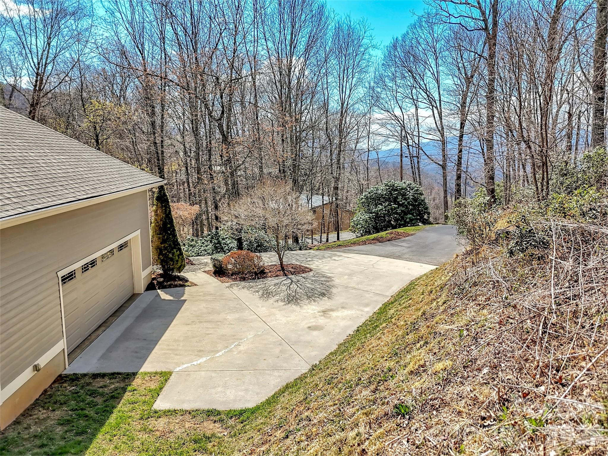 523 Brandywine Road Waynesville, NC 28786 - Photo 32 of 46