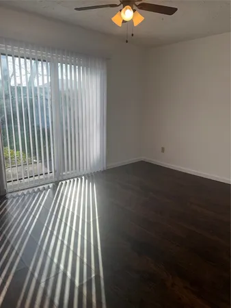 $1,300 | 11008 Misty Summit Drive, Houston, TX 77086