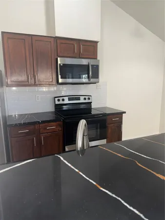 $1,300 | 11008 Misty Summit Drive, Houston, TX 77086